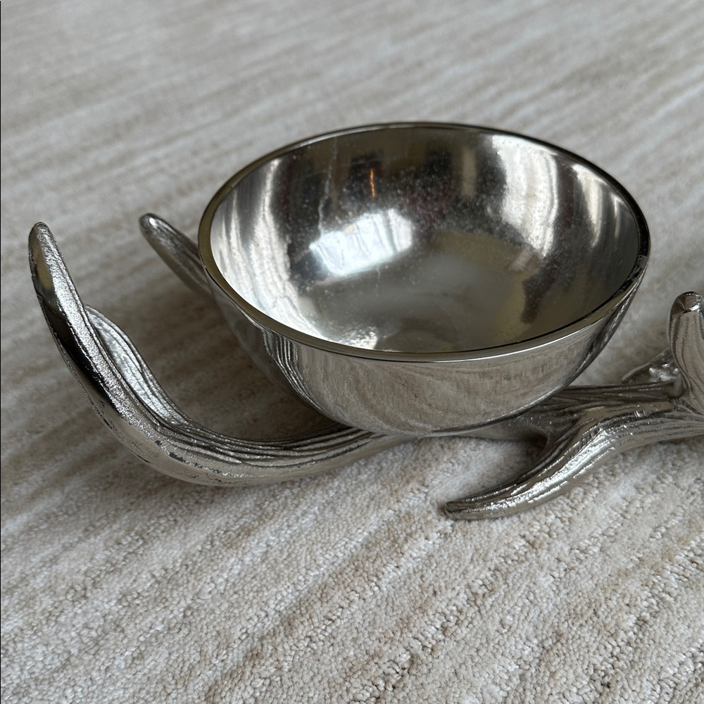 Antler Base Pedestal 2 Bowl Silver Dish Decor - Picture 11 of 17